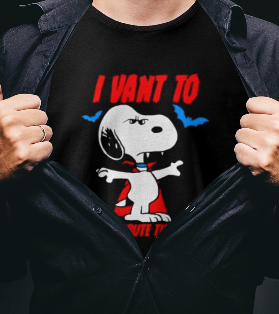 Snoopy I Want To Redistribute The Wealth Halloween Dracula Bats T-Shirt
