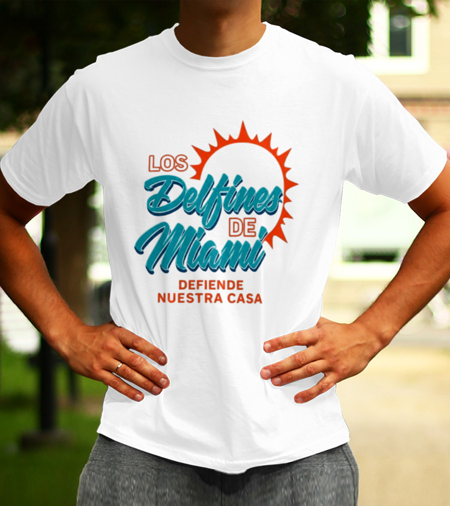 Los Delfines De Miami Defiende Nuestra Casa Solar T-Shirt