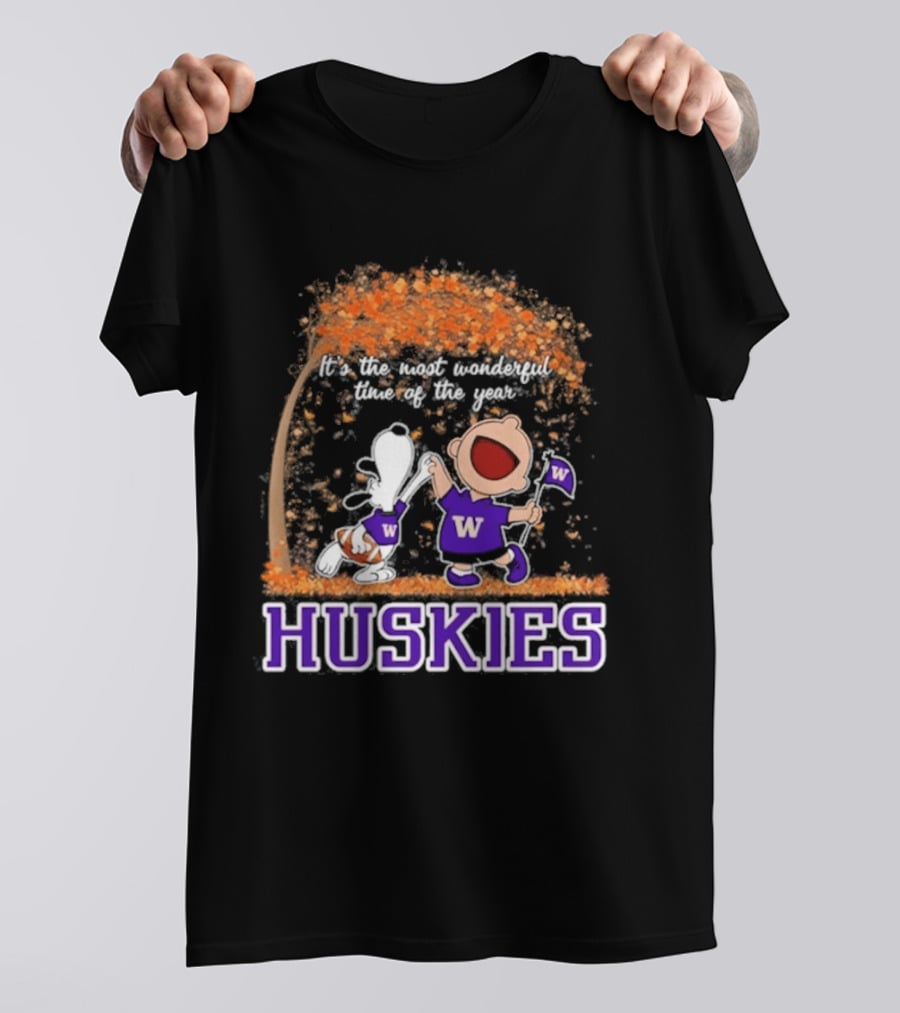Washington Huskies Snoopy Charlie Brown Autumn 2026 Most Wonderful Time T-Shirt