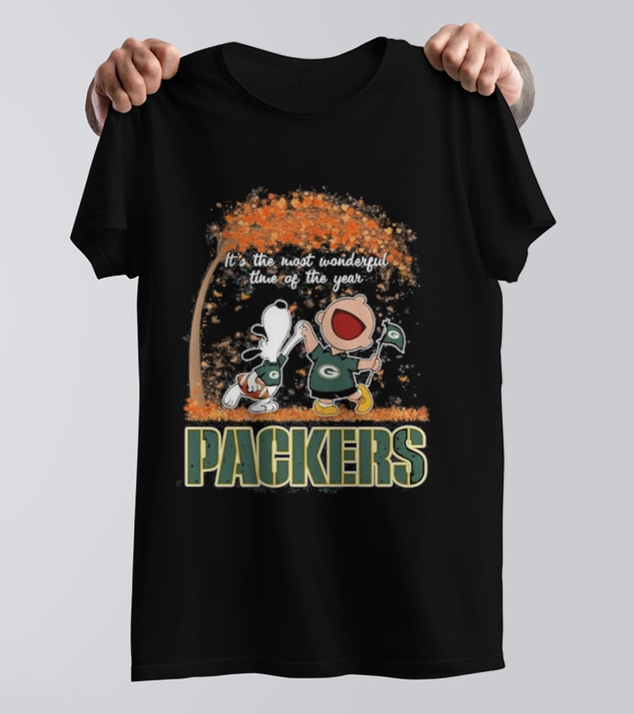 Green Bay Packers Snoopy Charlie Brown Dancing Autumn Leaves 2026 Most Wonderful Time T-Shirt