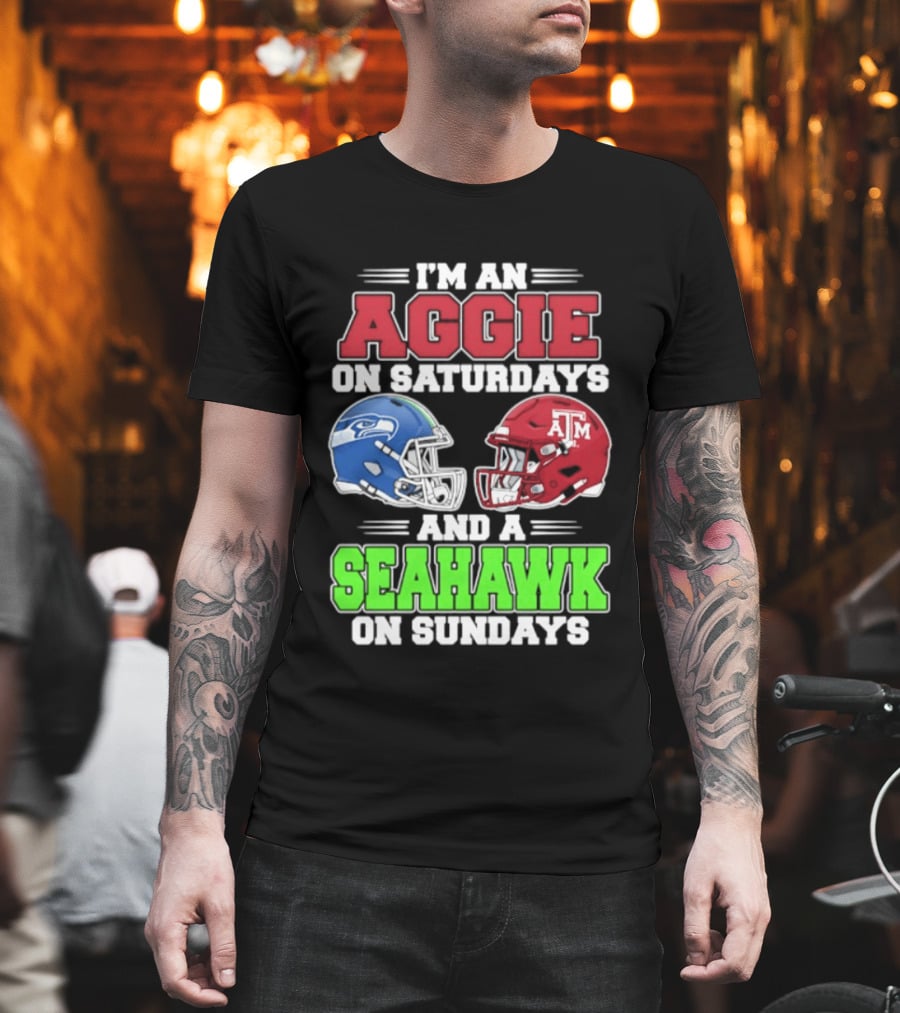 I'm An Aggie On Saturdays And A Seahawk On Sundays Football Helmets T-Shirt