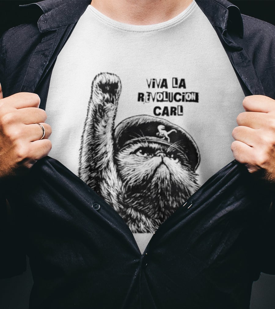 Viva La Revolución Carl Revolutionary Cat Uplifted Paw T-Shirt