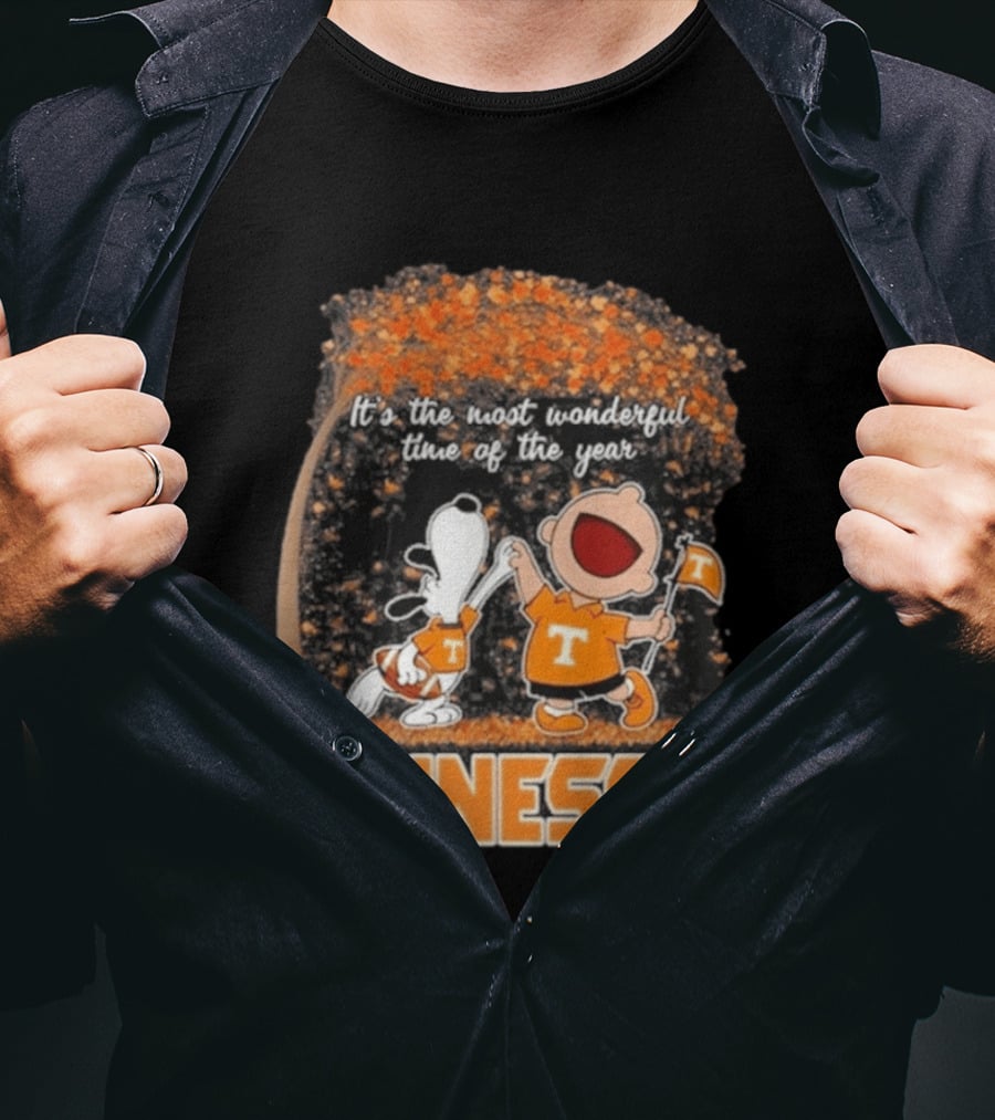 Tennessee Volunteers Snoopy Charlie Brown It's The Most Wonderful Time Of The Year T-Shirt