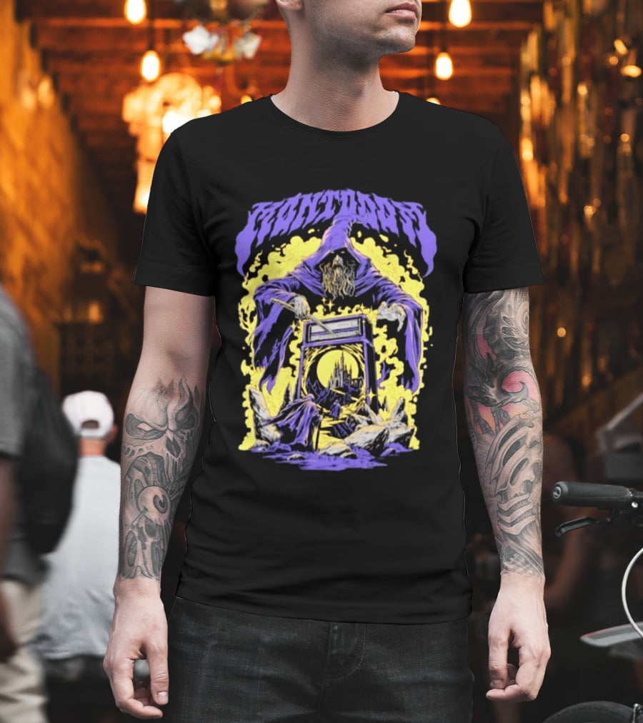 Mantdar Wizard With Castle And Guitar Amplifier Magic Explosion T-Shirt