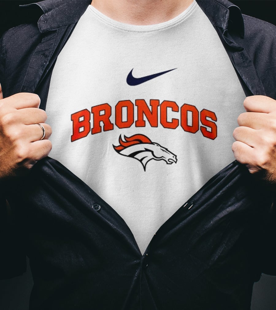 Denver Broncos Make Washington Grateful Again Game Day Nike Broncos Horsehead T-Shirt