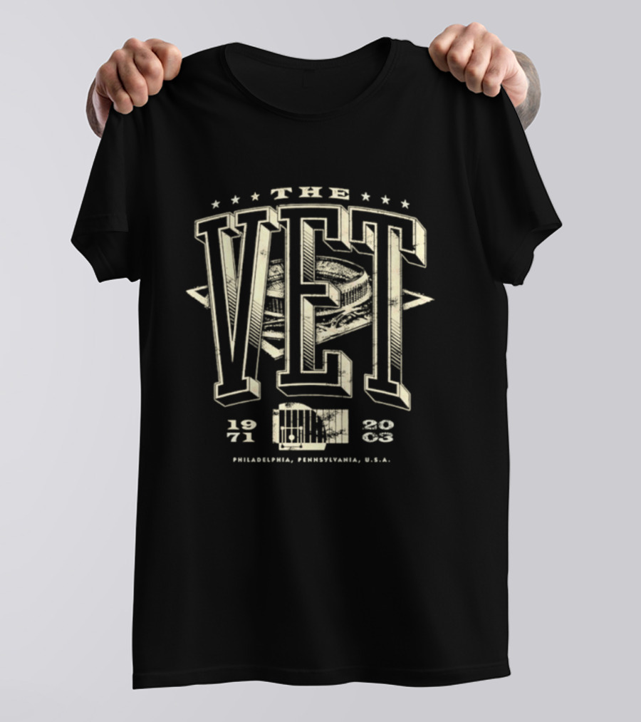 The VET 1971 2003 Philadelphia Stadium USA Baseball Field Helmet T-Shirt