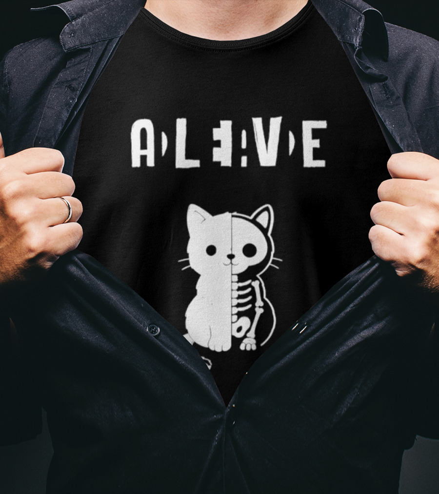 Alive Half Skeleton Cat Cute T-Shirt