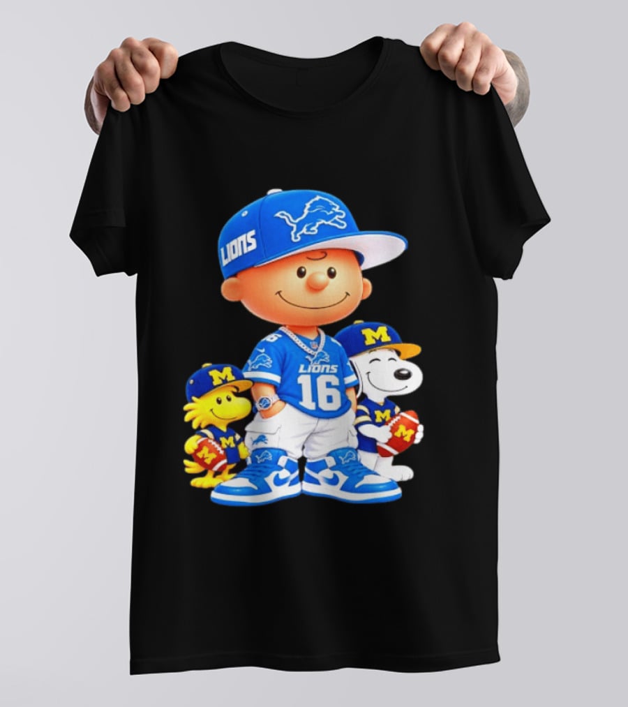 Charlie Brown Snoopy Woodstock Detroit Lions Michigan Wolverines Football Fan 16 T-Shirt
