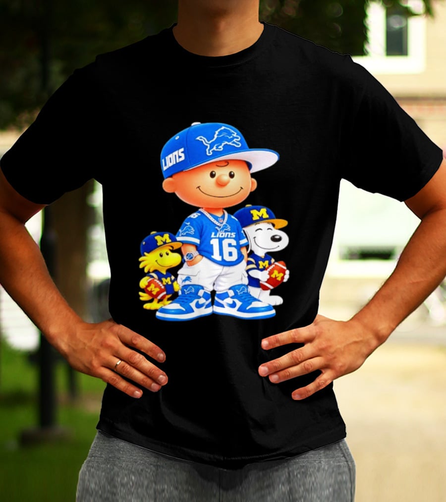 Charlie Brown Snoopy Woodstock Detroit Lions Michigan Wolverines Football Fan 16 T-Shirt