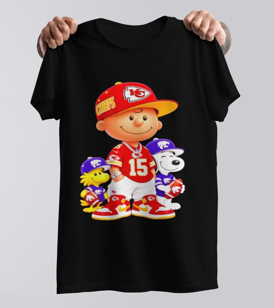 Charlie Brown Snoopy Woodstock Kansas City Chiefs 15 Football Peanuts Characters NFL Team Sports Gear T-Shirt