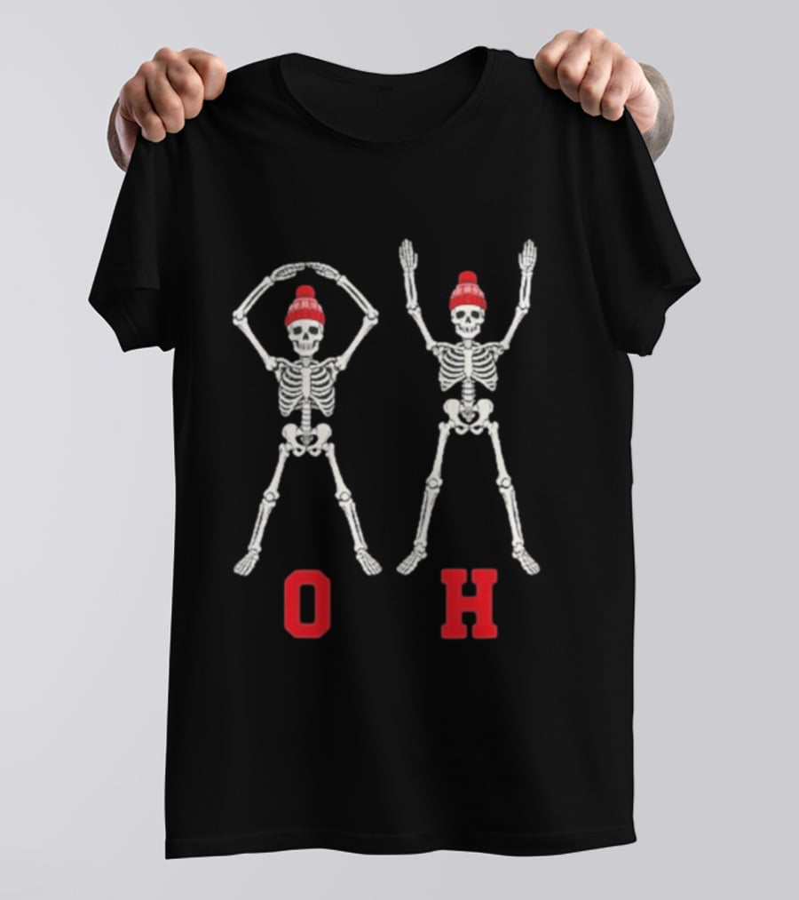 OH IO Skeleton Red Beanie Halloween Costume T-Shirt