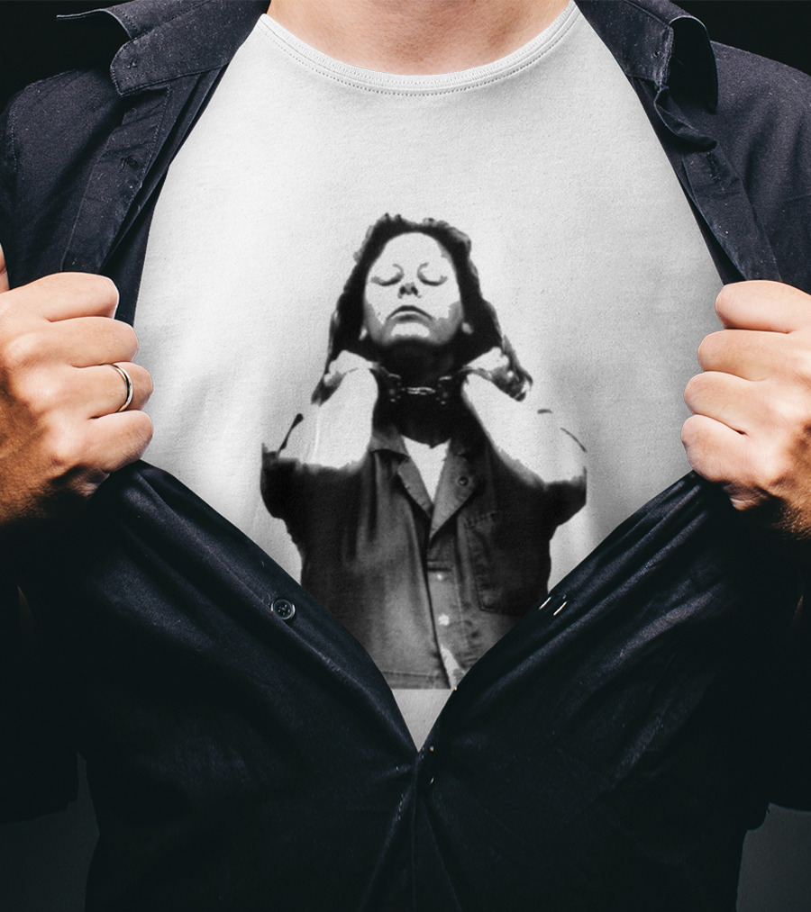 Aileen Wuornos Monochrome Shot Style Image T-Shirt