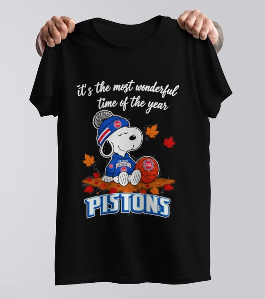 Detroit Pistons Snoopy Autumn Football It's The Most Wonderful Time Of The Year T-Shirt