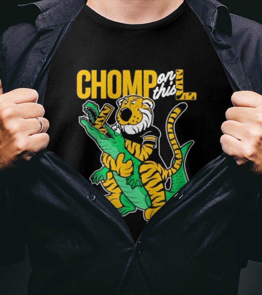 Missouri Chomp On This L Tiger And Alligator Face Off T-Shirt