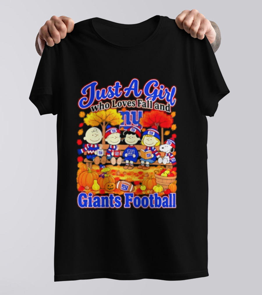 Just A Girl Who Loves Fall And Giants Football New York Peanuts Christmas T-Shirt
