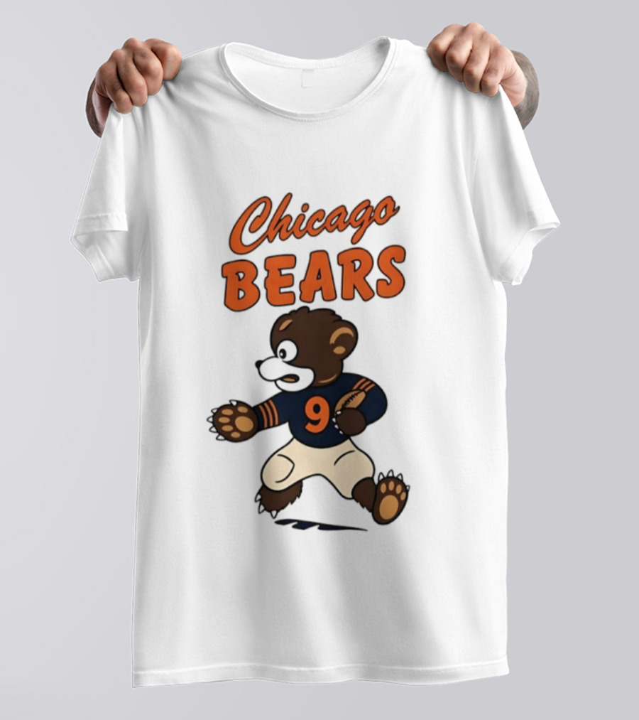 Chicago Bears Football Vintage Cartoon Bear Running Number 9 T-Shirt
