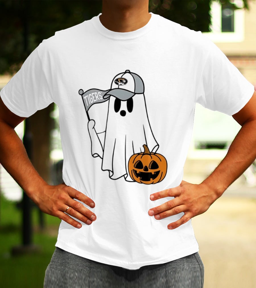 Missouri Tigers Halloween Ghost Pumpkin 2026 T-Shirt