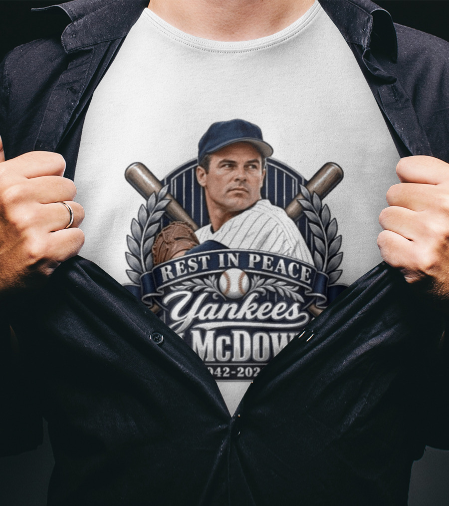 Rest In Peace Yankees Sam McDowell 1942 2026 Baseball Memoriam T-Shirt