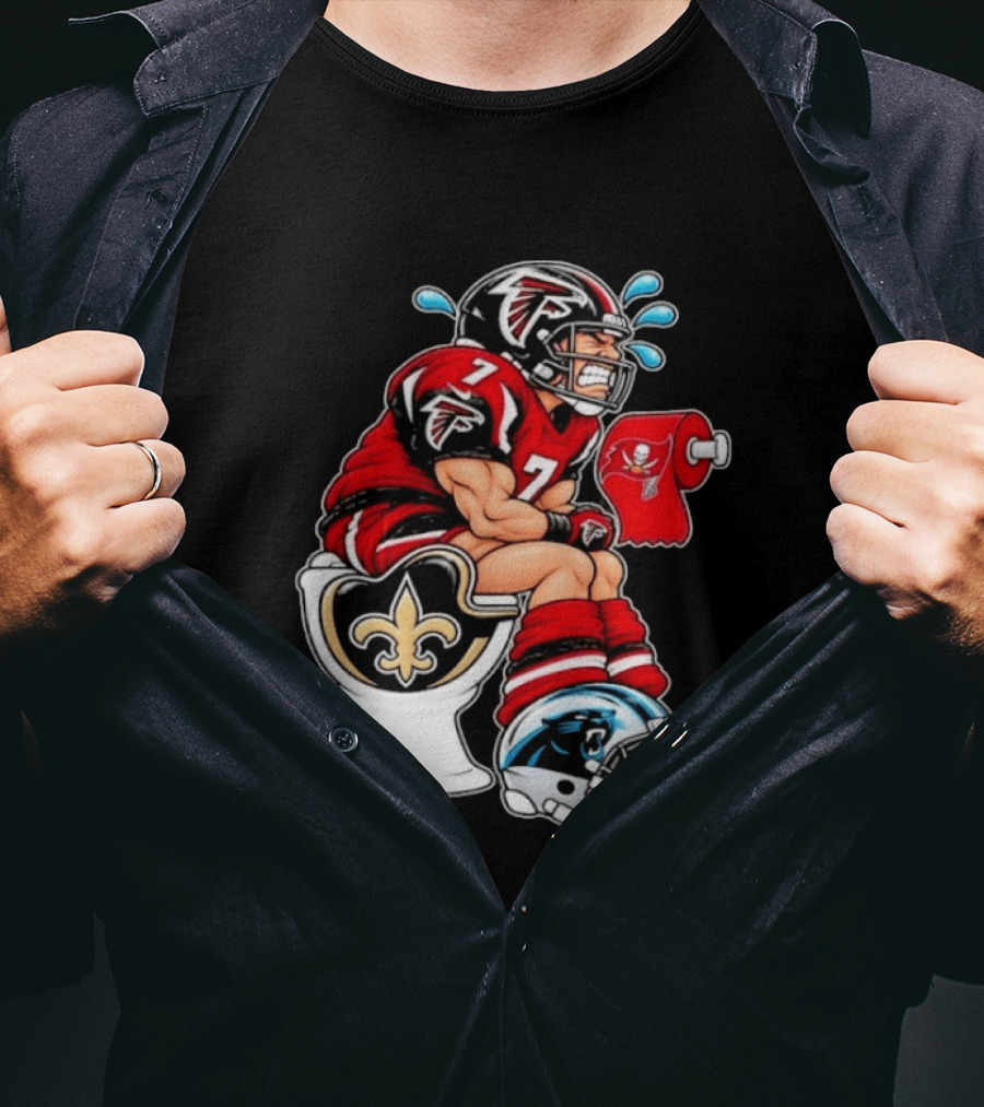 Atlanta Falcons Player On Saints Toilet With Buccaneers Toilet Paper And Panthers Helmet T-Shirt