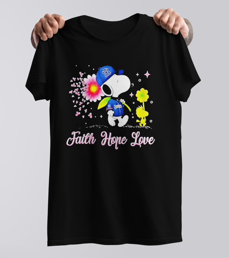 Snoopy New York Yankees Breast Cancer Awareness Faith Hope Love Blossoms Woodstock T-Shirt