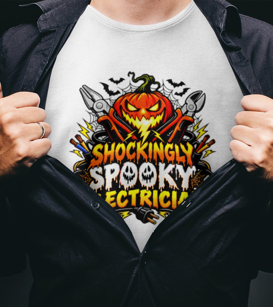 Shockingly Spooky Electrician Pumpkin Halloween Pliers And Bats T-Shirt