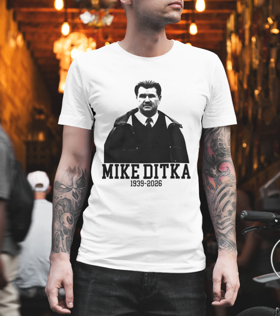 Mike Ditka Chicago Bears 1939 2026 Memoriam Football T-Shirt