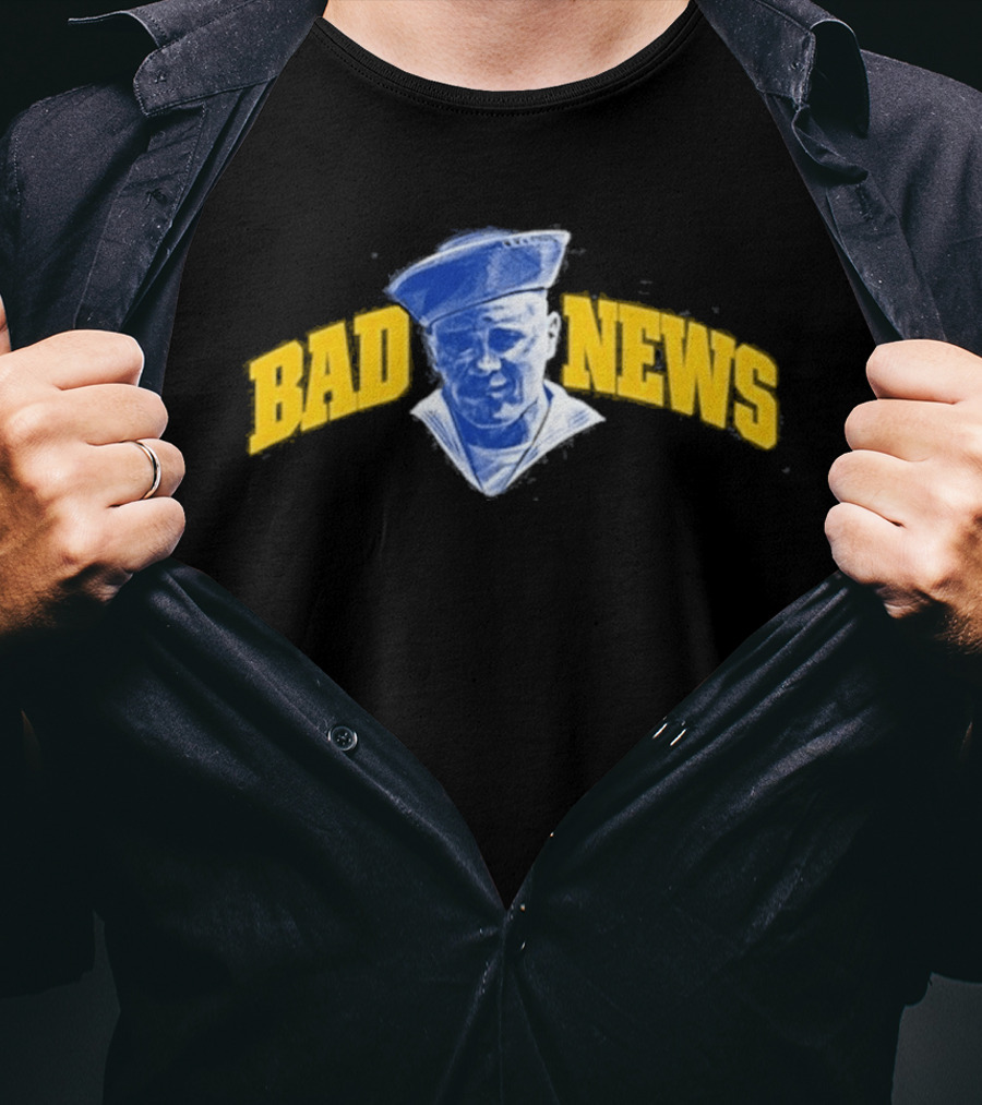 Zach Bryan Bad News Sailor Image T-Shirt