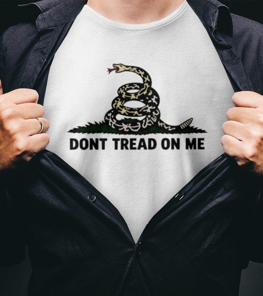 Snake Dont Tread On Me Gadsden Flag Libertarian T-Shirt