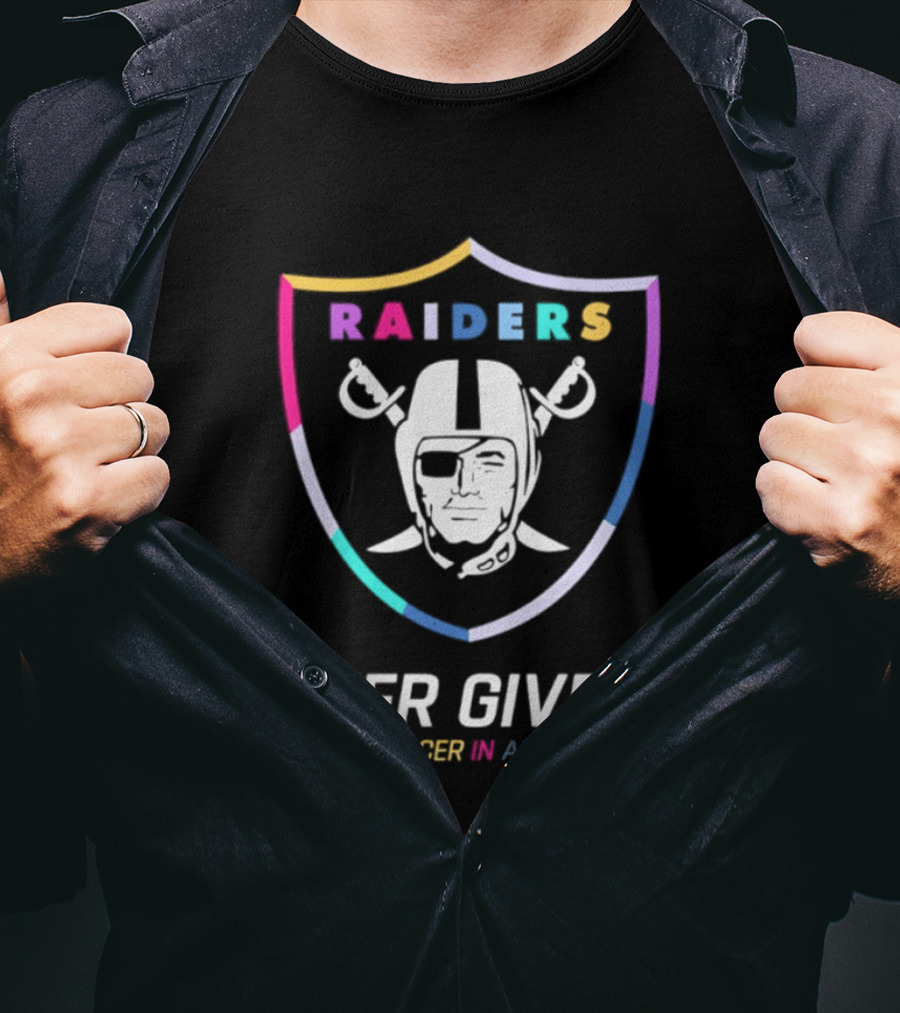 Las Vegas Raiders 2026 Never Give Up Fight Cancer In All T-Shirt