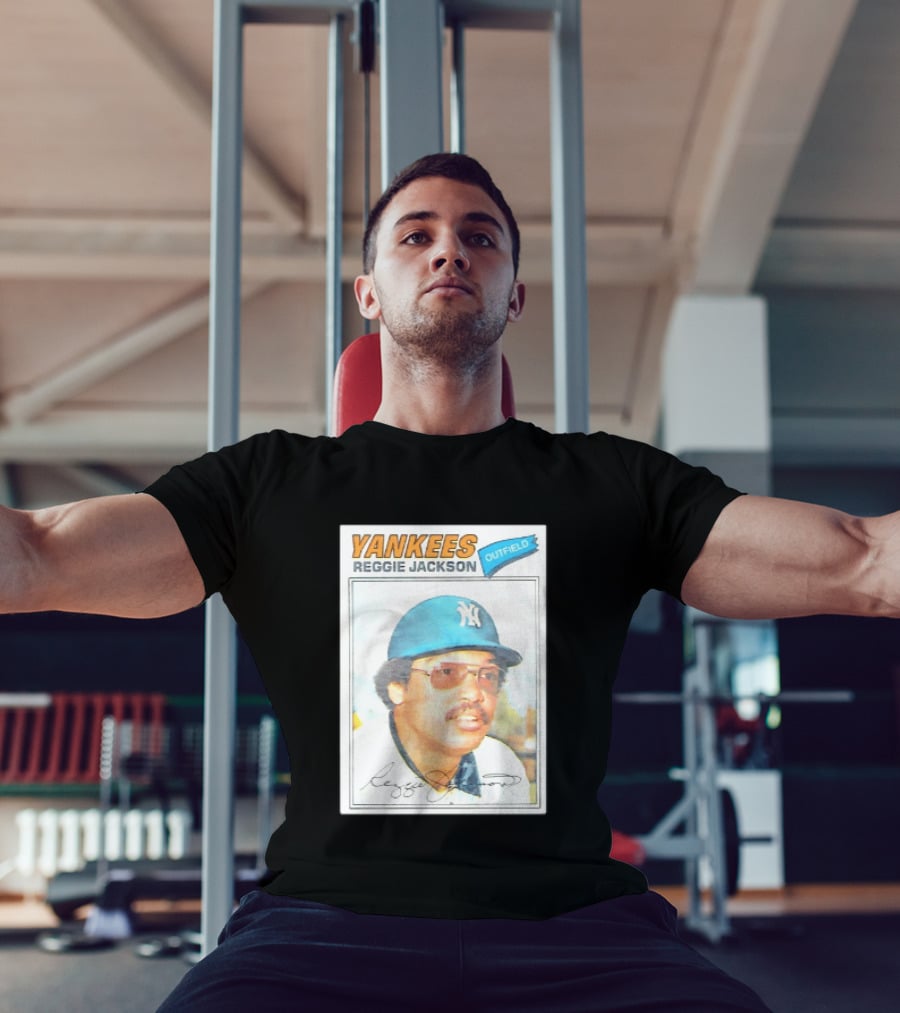 Yankees Reggie Jackson Outfield 1977 Topps Baseball Card T-Shirt