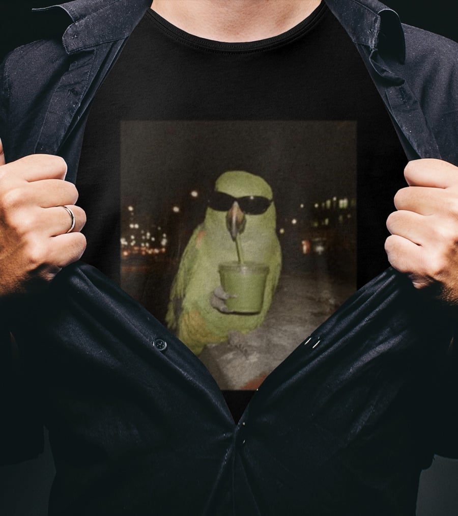 Parrot Wearing Sunglasses Enjoying Green Smoothie At Night T-Shirt