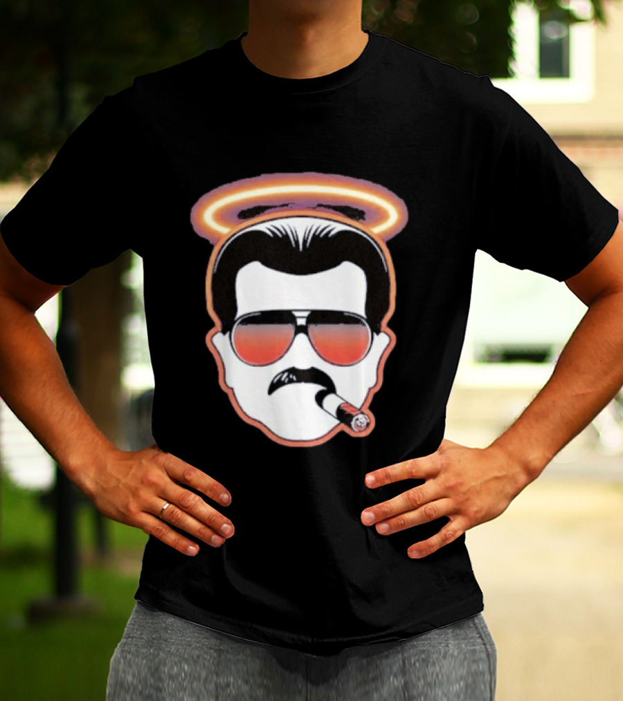 Mike Ditka Chicago Bears Cigar Halo Sunglasses T-Shirt