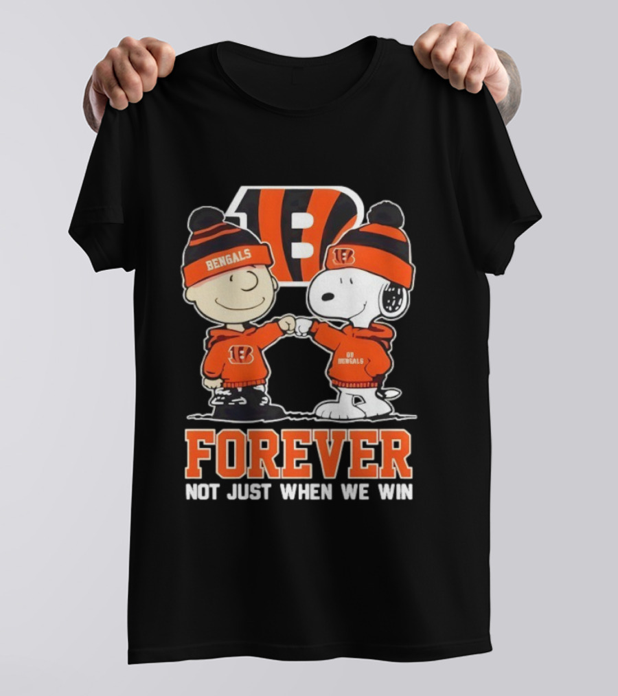 Cincinnati Bengals Charlie Brown Snoopy Forever Not Just When We Win T-Shirt