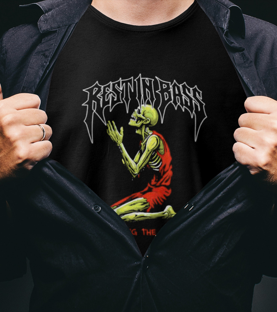 Rest In Bass Bring The Noise Skeleton Kneeling Music Theme T-Shirt