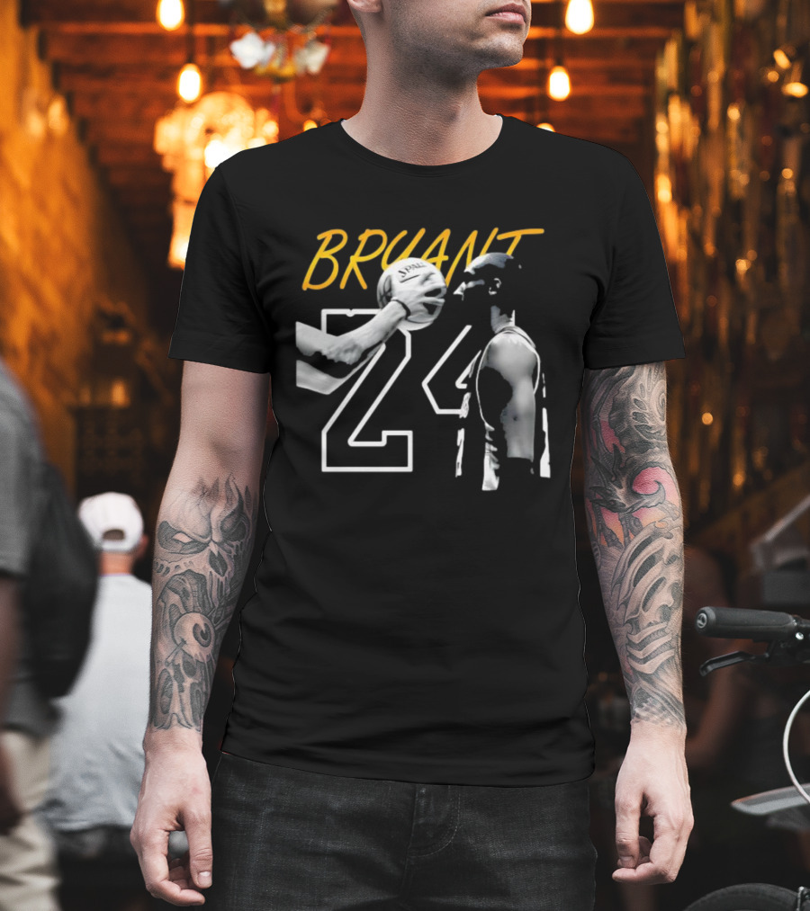 BRYANT 24 SPALDING Basketball NBA Iconic T-Shirt