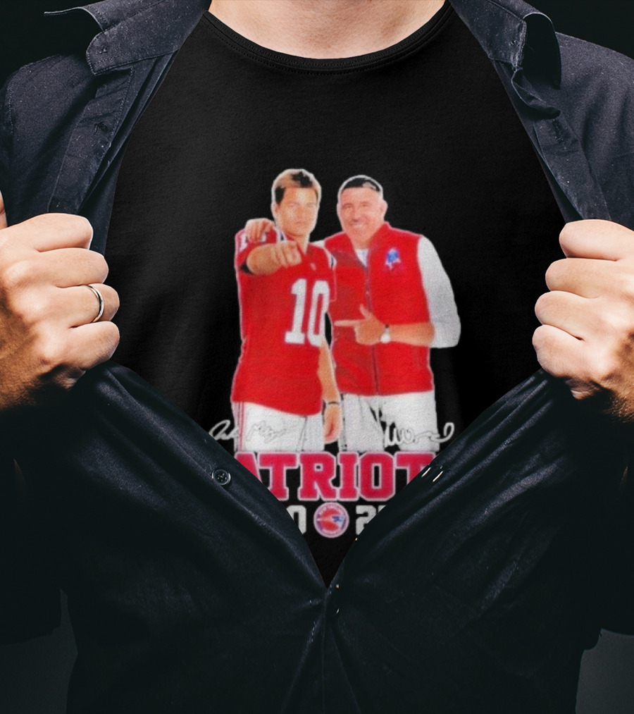 Mike Vrabel Drake Maye Patriots 2025 Signatures T-Shirt