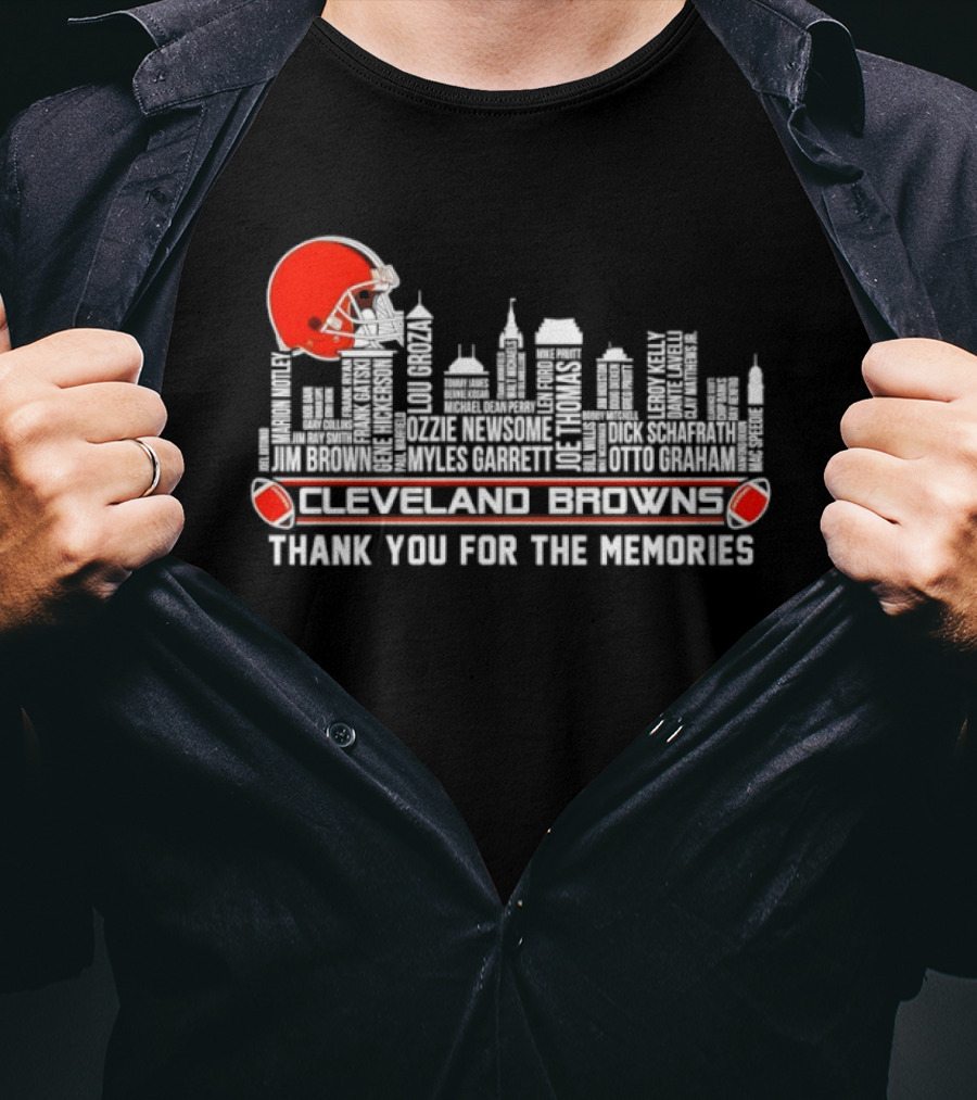 Cleveland Browns Thank You For The Memories City Skyline Helmet Football T-Shirt