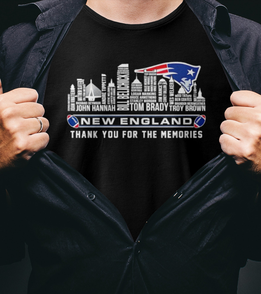 New England Patriots Tom Brady Randy Moss City Skyline Thank You For The Memories T-Shirt
