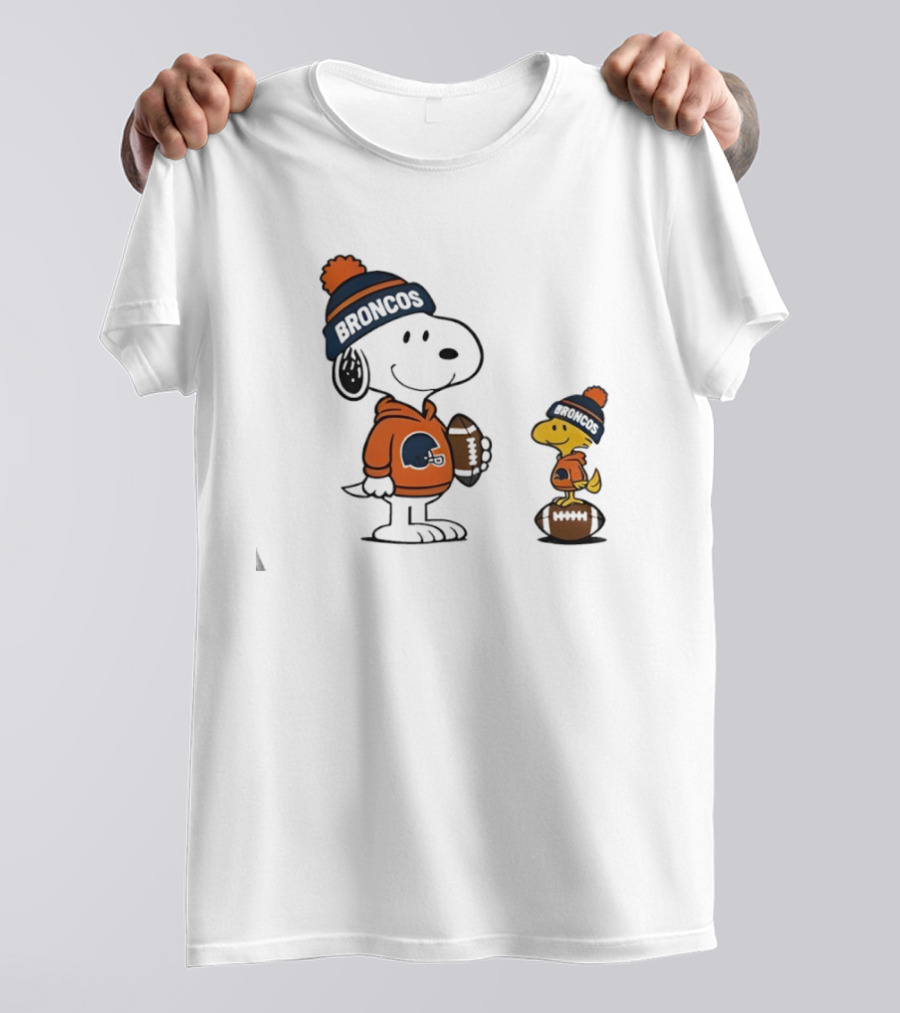 Snoopy Woodstock Denver Broncos NFL Football Fans T-Shirt