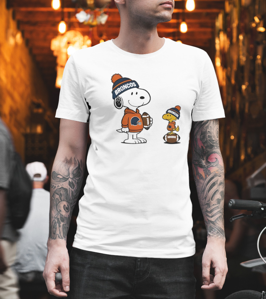Snoopy Woodstock Denver Broncos NFL Football Fans T-Shirt