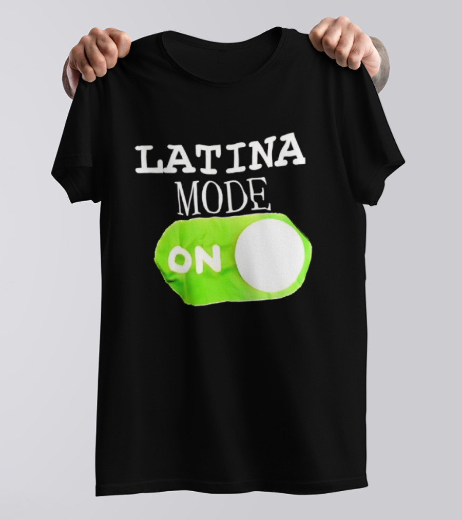 Latina Mode On Switch Green Circle T-Shirt