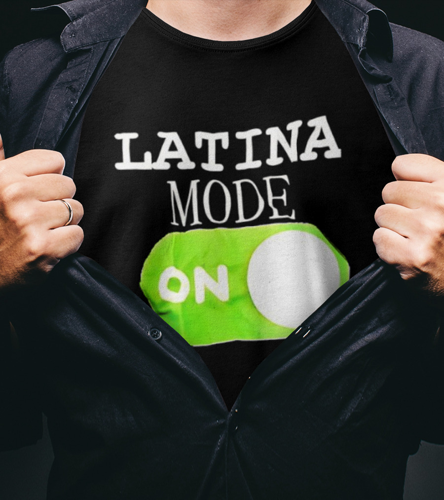 Latina Mode On Switch Green Circle T-Shirt