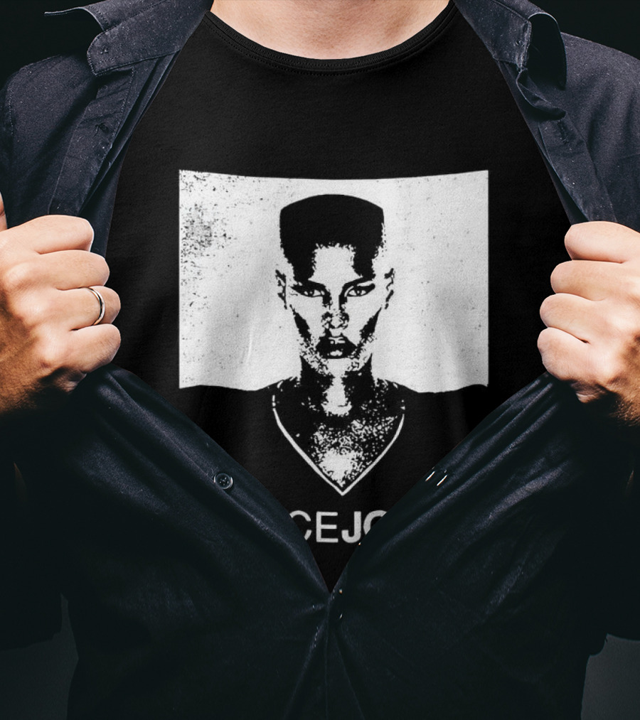 Grace Jones Classic Style Minimalist T-Shirt