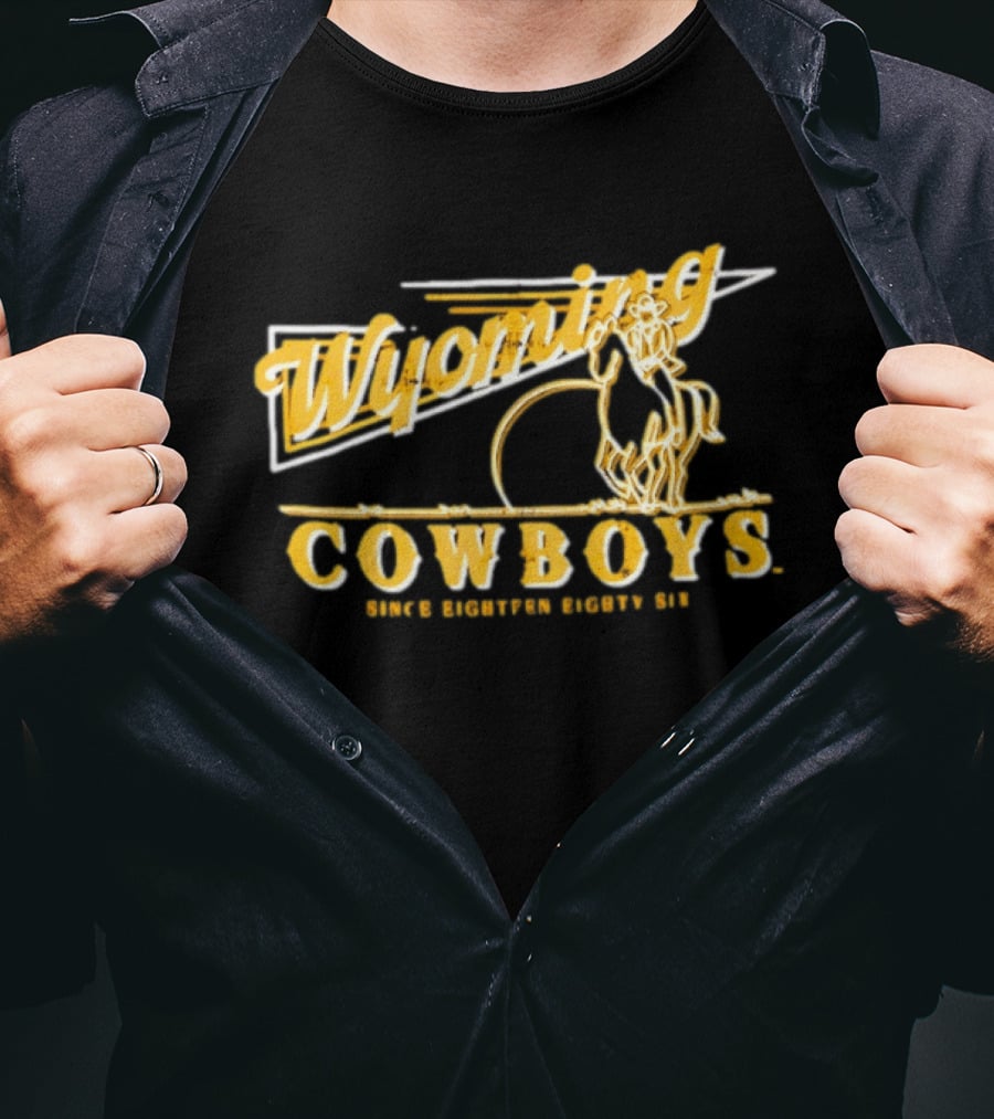 Wyoming Cowboys Since Eighteen Eighty Six Vintage Cowboy Riding T-Shirt