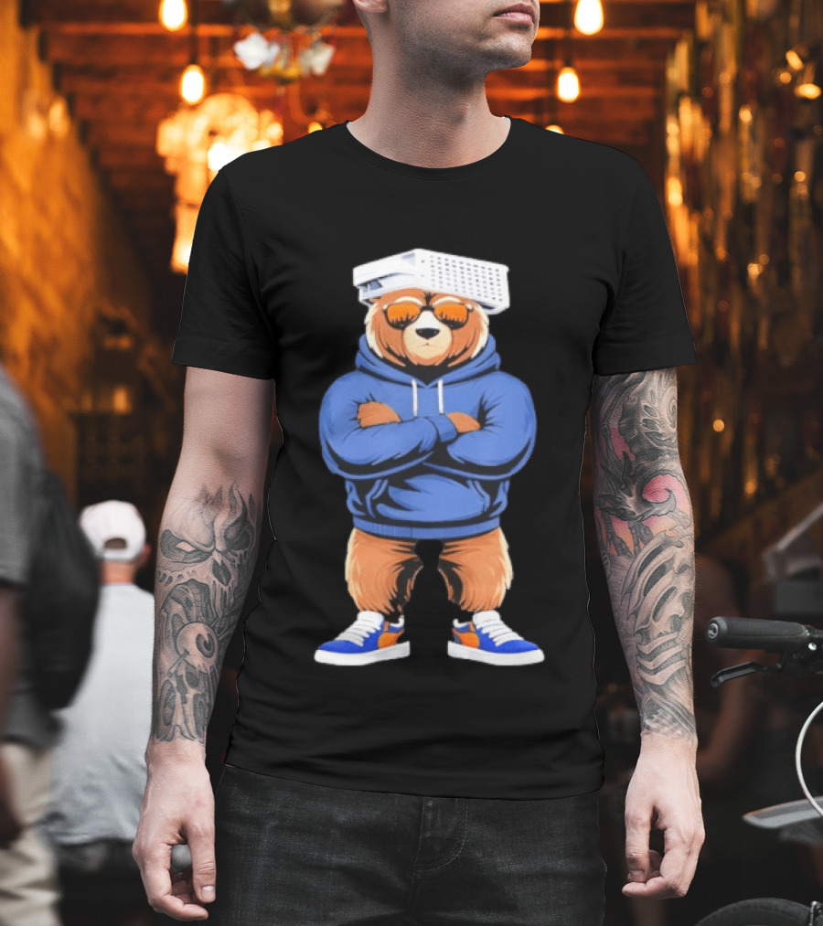 Bear With Cheese Grater Hat And Cool Sunglasses In Blue T-Shirt