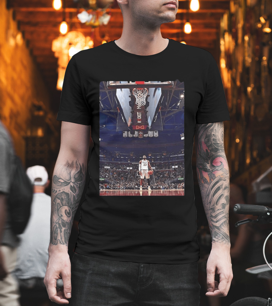 Lebron James Los Angeles Lakers NBA So Goated Basketball Court Scene T-Shirt