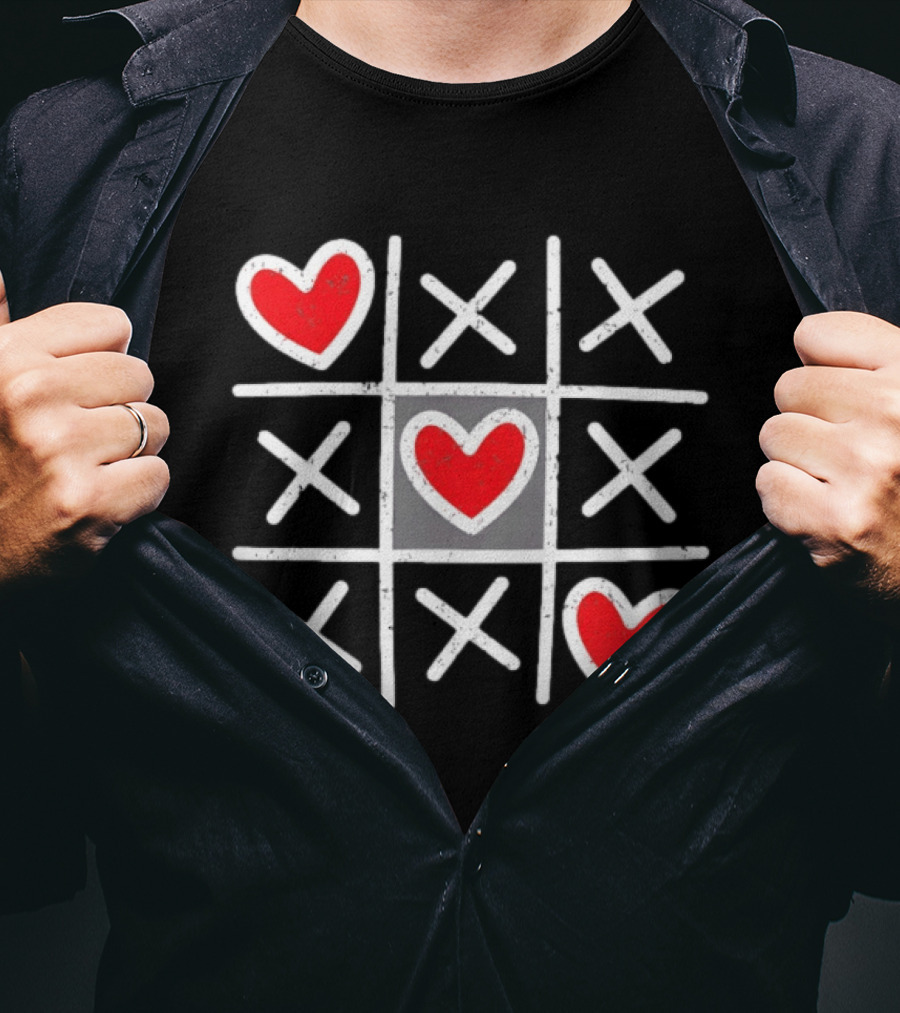 Tic Tac Toe XO Hearts Love Valentine Day Red Heart Crosses T-Shirt