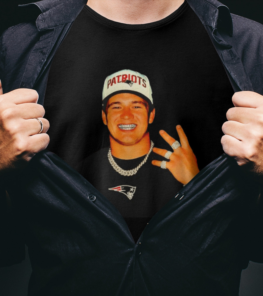 Drake Maye Patriots Ring Collection With New England Patriots Hat And Jewelry T-Shirt