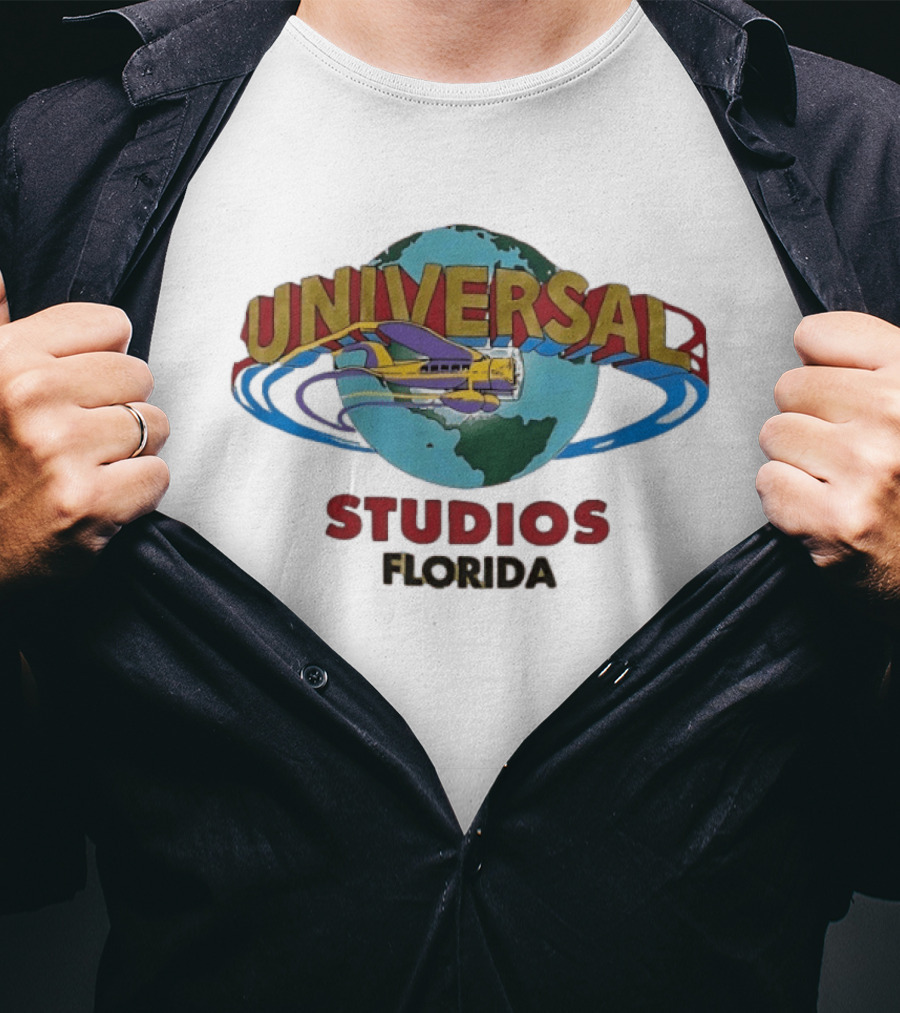 Universal Studios Florida Earth Airplane T-Shirt