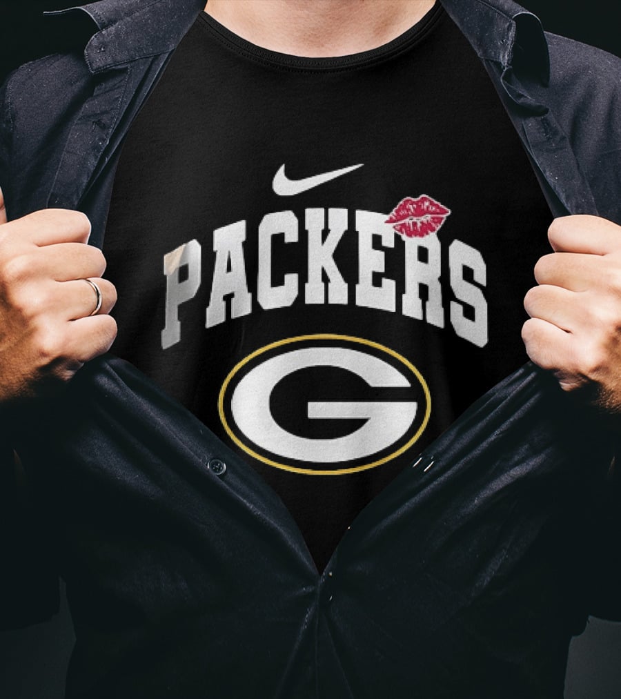 Green Bay Packers Nike Lipstick Kiss Sports Fan T-Shirt